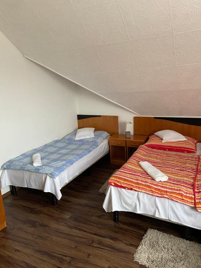Teke Panzio Bed & Breakfast Kormend Luaran gambar